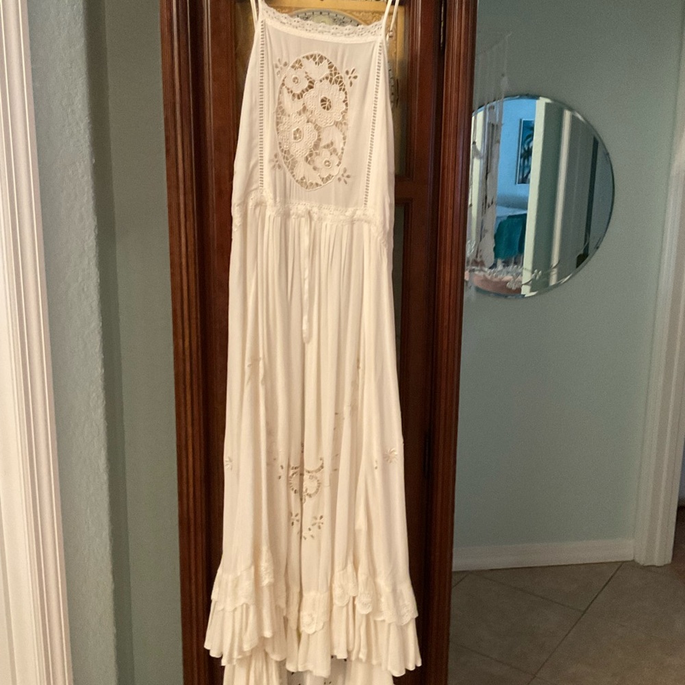 SPELL ISLA BONITA MIDI NWT 
Rare hard to find size